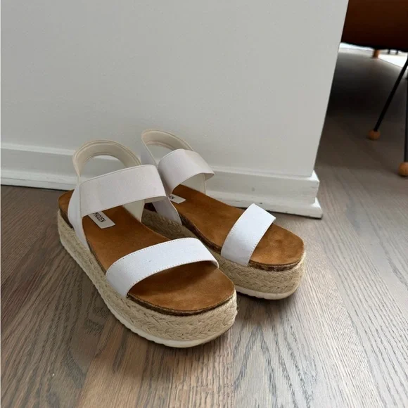 Steve Madden White Espadrille Platform Sandals - Picture 1 of 3